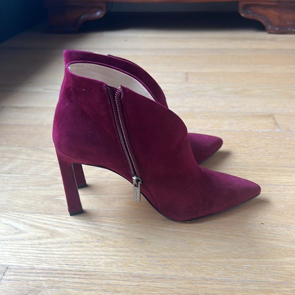 Sam Edelman zip up booties
